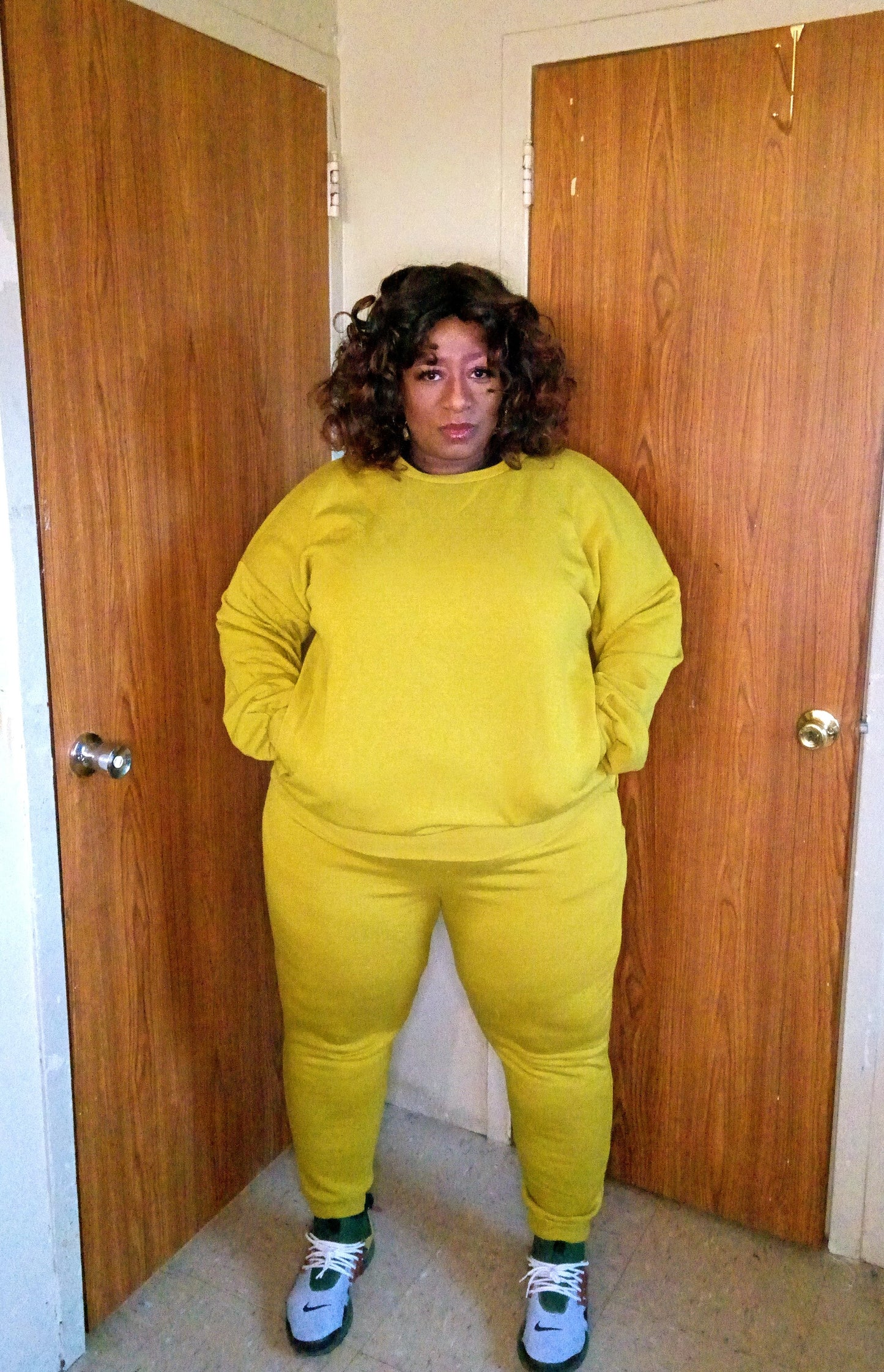 Plus -Size Olive Yellow Sweatshirt & Sweatpant Set